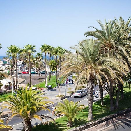 Las Americas Downtown : Prime Location Accomm. Arona  Eksteriør billede